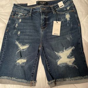 New Judy Blue Distressed Denim Bermuda Shorts.
